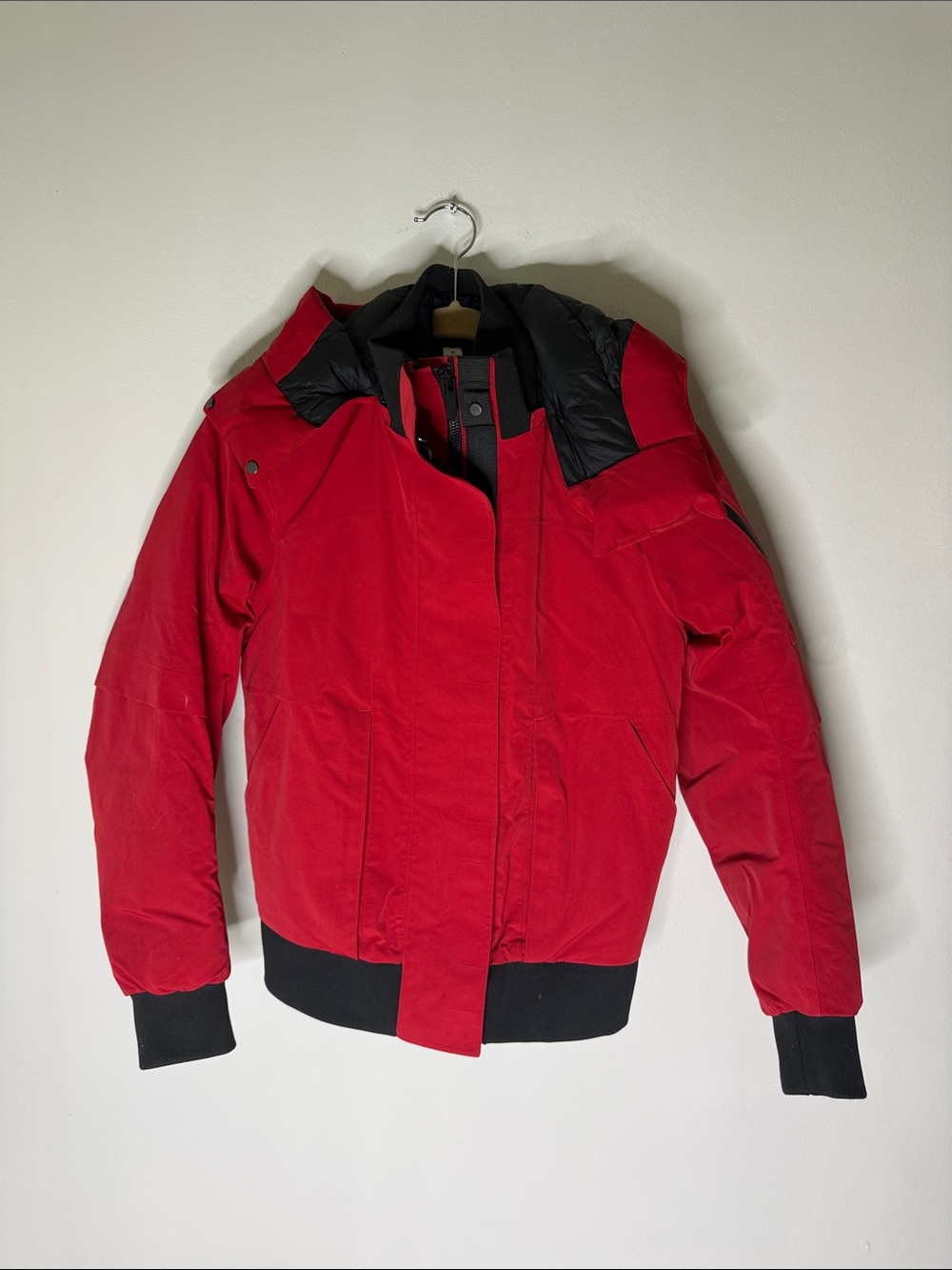 Lululemon Red Winter Bomber Jacket with Black Trim Size 2